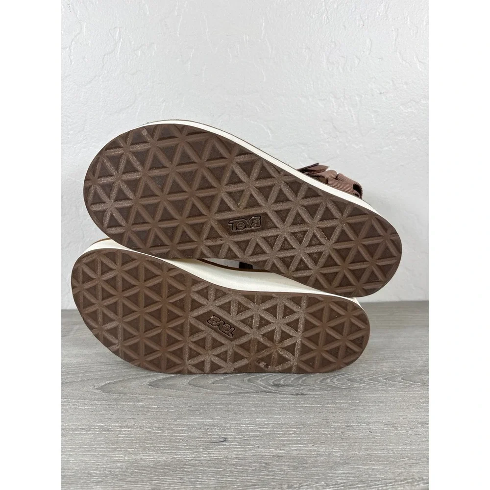 Teva Flatform Universal Brown / Birch Platform Sandals Women 7